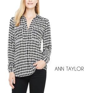 Ann Taylor | Houndstooth Blouse